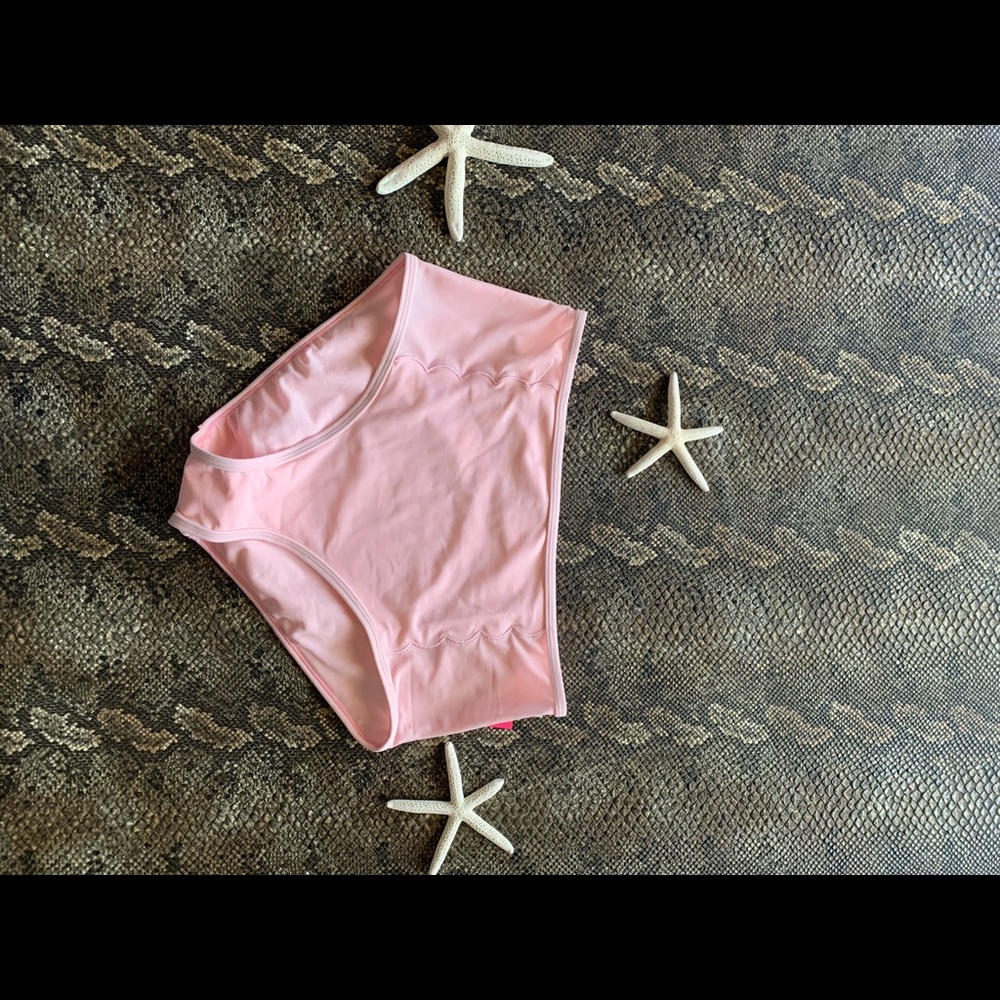 betsey johnson high waisted pink bottoms